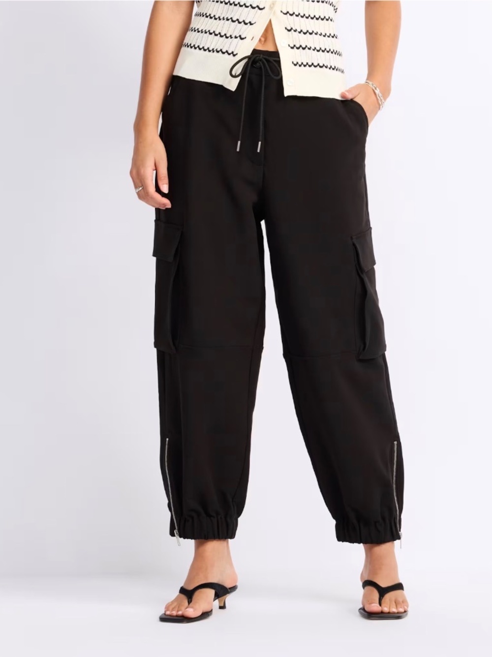 Pistola Dakota Black Cargo Jogger Pants Ankle Zip Size 31